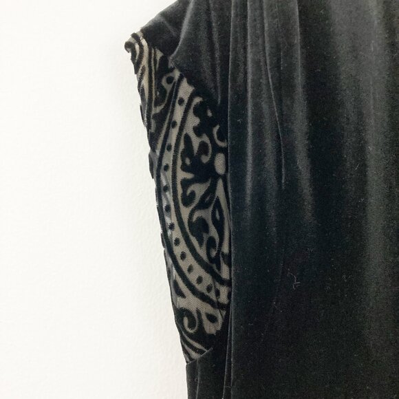 La Femme Black HIgh Neckline Velvet Fitted Formal Gown Size 8 Side Slit 25559 - Picture 6 of 12